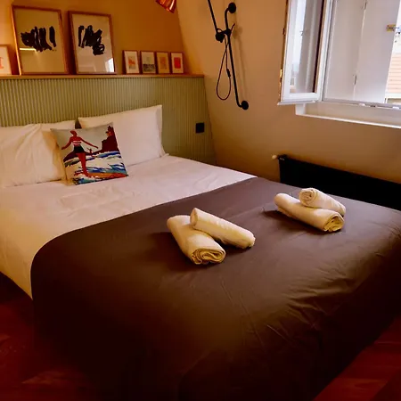 Biarritz, Halles Et Océan